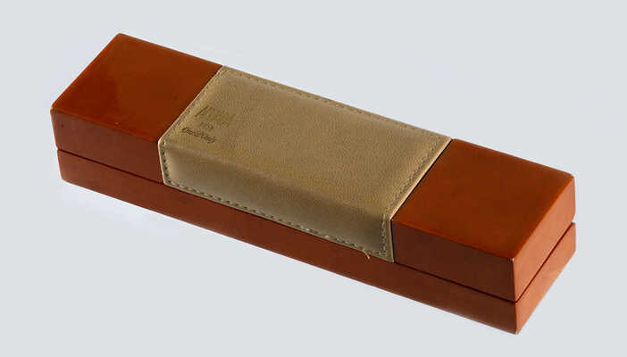 Браслет из золота 750 пробы и серебра 925 пробы общим весом 120,61 грамма